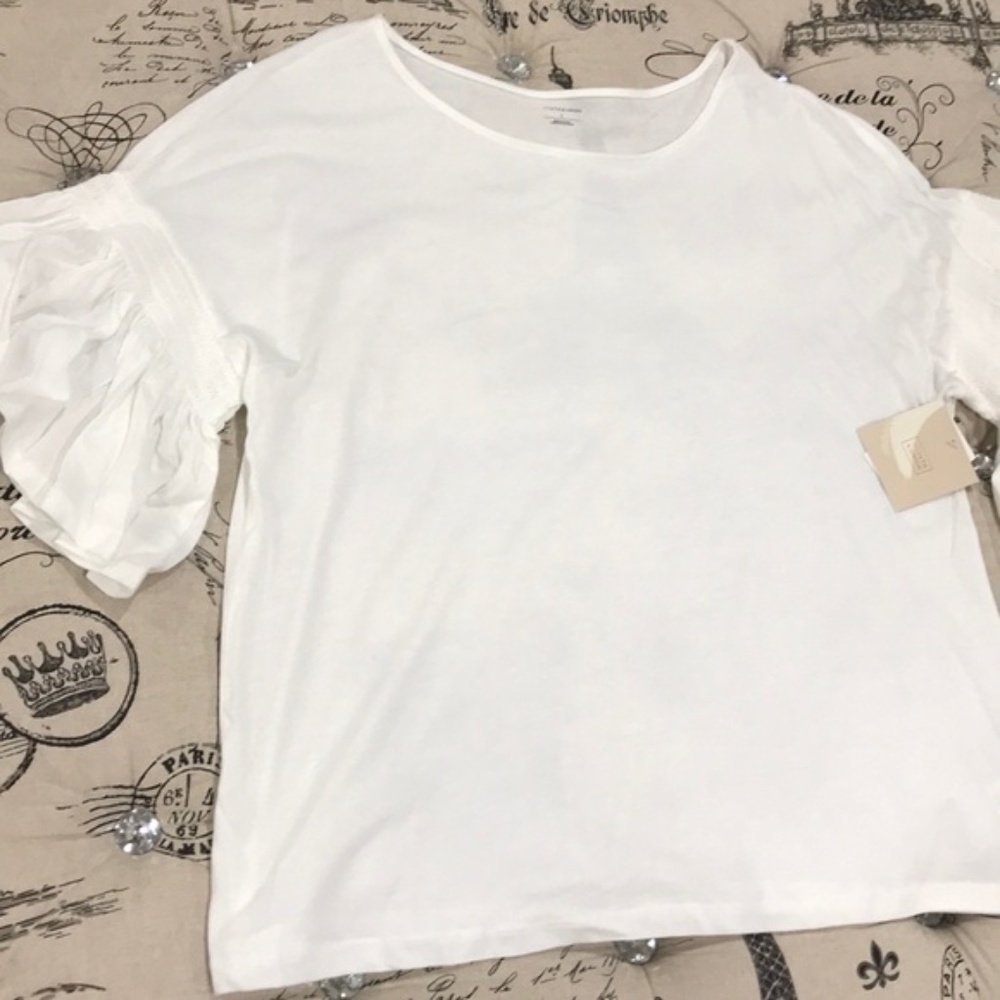 14th & Union Ruffle Sleeve Tee - Picture 5 of 6